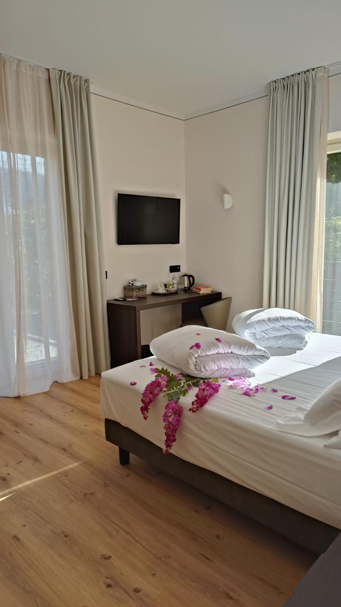 Hotel Villa Cuserina Каннобіо Екстер'єр фото